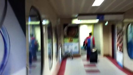 LAHORE AIRPORT ENTERING PLANE BEST VIDEO 2013