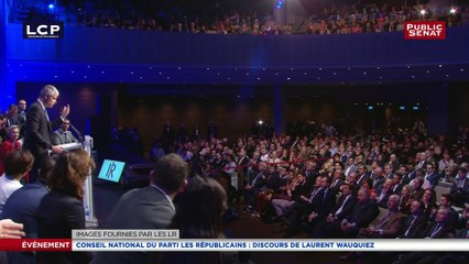 "Je vous invite à sonner le réveil de la France" lance Laurent Wauquiez