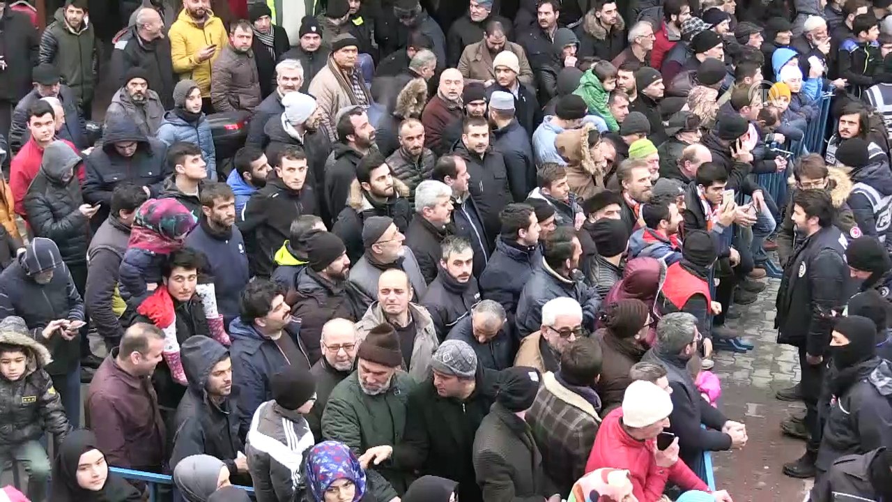 Cumhurbaşkanı Erdoğan, Yuvacık Çarşı Meydanı'nda halka hitap etti - Detaylar - KOCAELİ