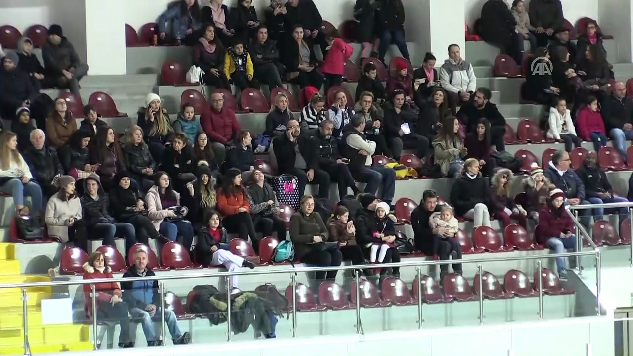 Türkiye Senkronize Buz Pateni Şampiyonası başladı - İZMİR