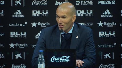 21e j. - Zidane: Benzema contrarié ? "Ça n'a pas d'importance"