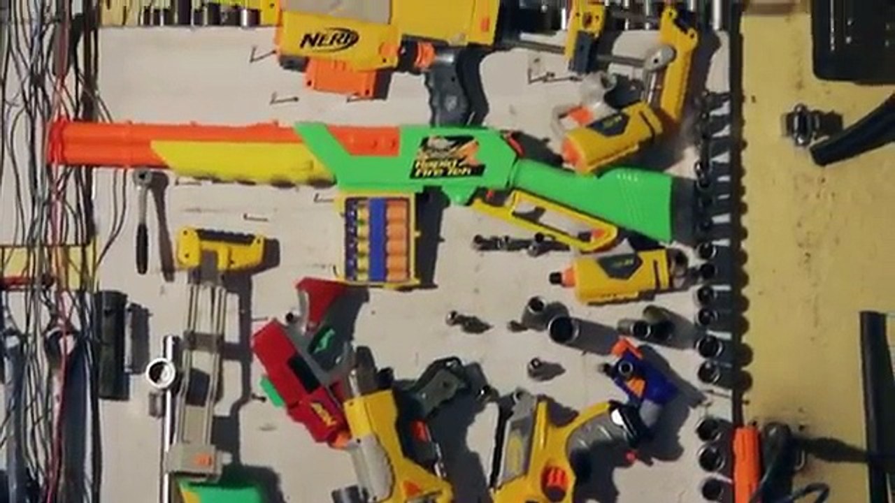 Airsoft vs Nerf