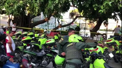 Colombia: cinco agentes muertos y 41 heridos en ataque con bomba