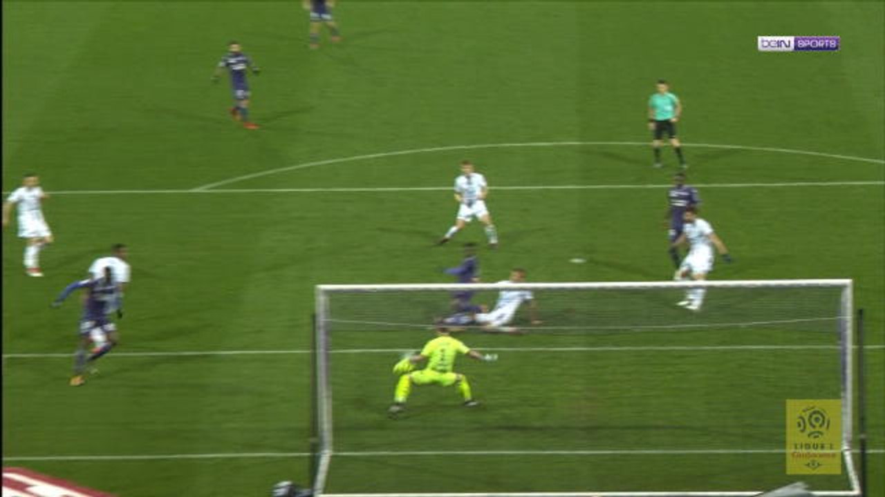 VIRAL: Football : Zelazny puts on a masterclass despite Angers loss