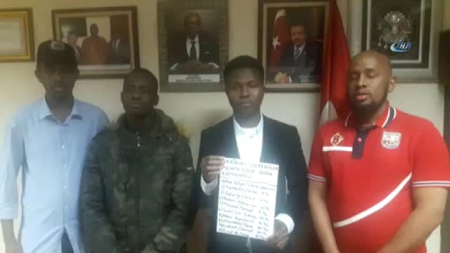 Afrikalı Öğrenciler Harçlıklarını Mehmetçik'e Gönderdi