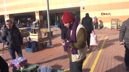 Edirne Bankacılığı Bırakıp Pazarcı Oldu
