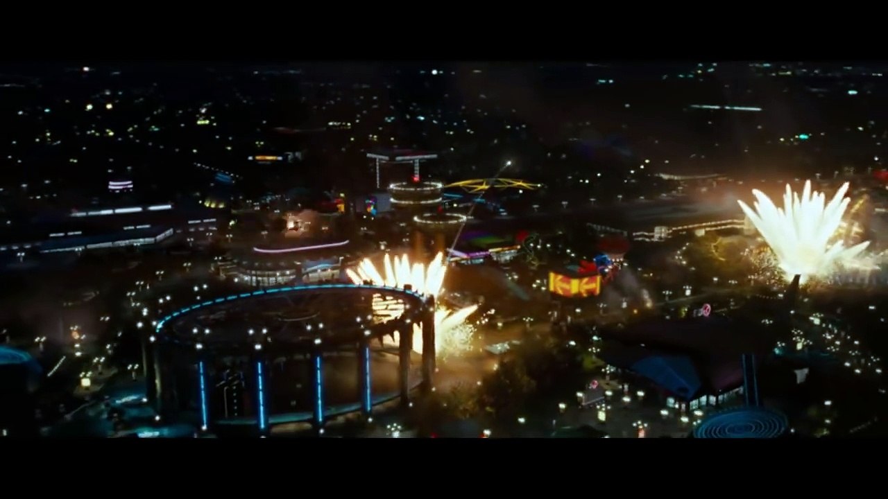 Iron Man All Flying Scenes.