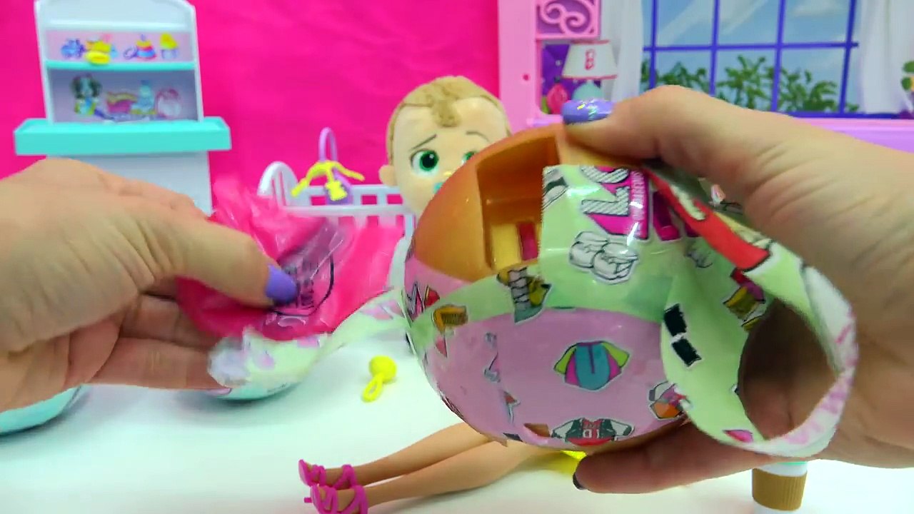 Barbie Babysits The Boss Baby & Surprise LOL Babies Surprise Blind Bag Toy