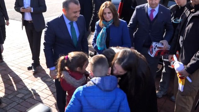 Bakan Sarıeroğlu, “Tunceli’ye bu sene 2 milyarın üzerinden yatırım planlaması söz konusu”- Çalışma ve Sosyal Güvenlik Bakanı Jülide Sarıeroğlu;-'Türkiye’ye örnek olacak 2 tane atölyemiz oluşturulmuş durumdadır'-'Tunceli'de yaz ..