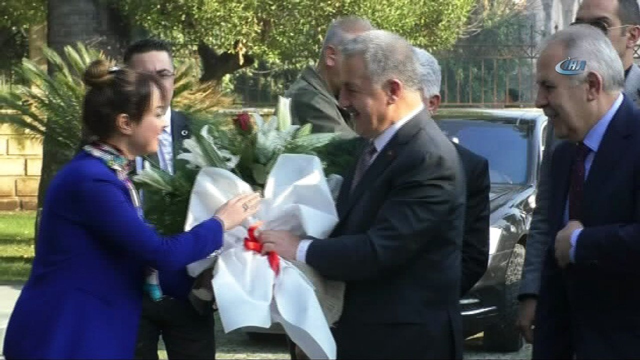 Bakan Arslan: “Bu topraklar kolay bir şekilde bize vatan olarak bırakılmadı. Ecdad şehit olarak, şehit kanı ile sulayarak bıraktı”