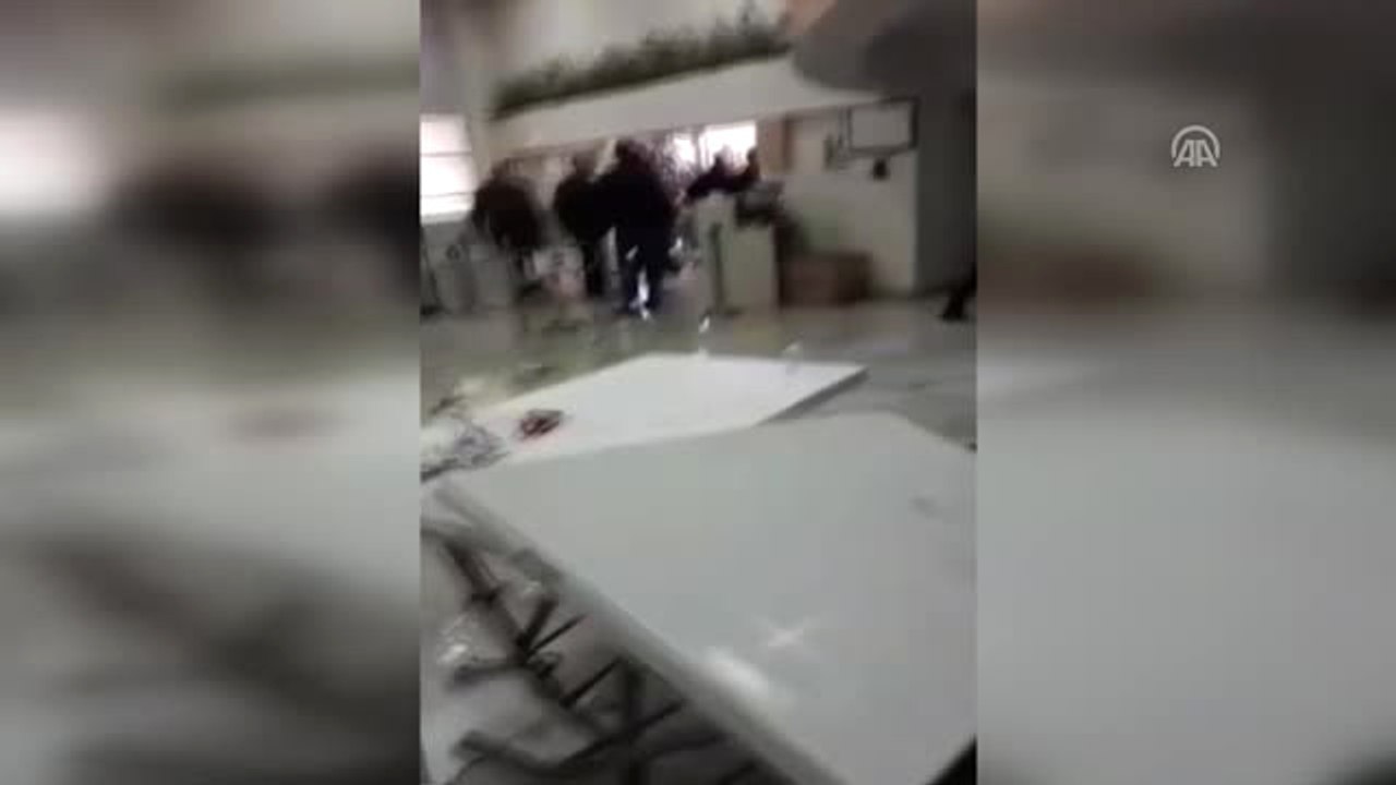 İzmir Pazarcılar Odası Kongresinde Arbede