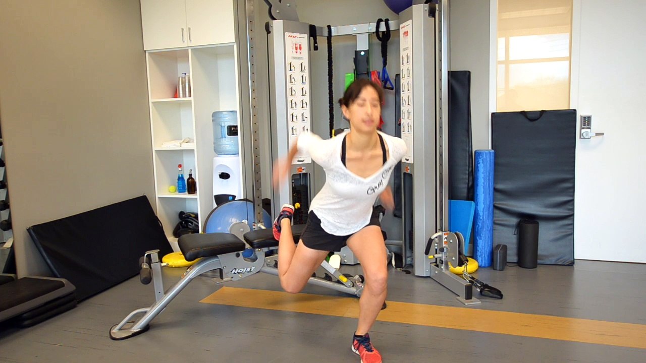 Knee ACL Ligament Injury Prevention: Ultimate Frisbee Training Part 13 - “ Split Squat Jumps”