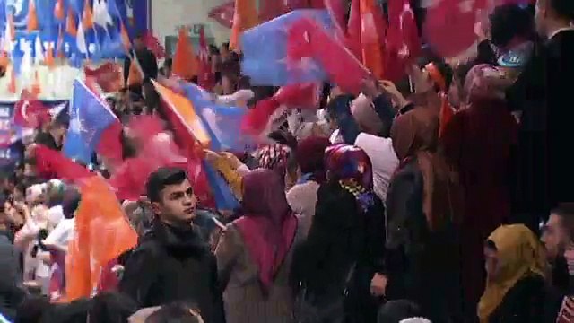 O Sözde Sanatçılara Hak Ettikleri Cevabı Verdi