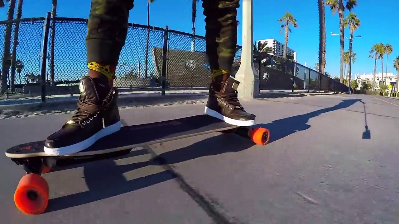 FUNNY CONDOM BALLOON EXPERIMENT!