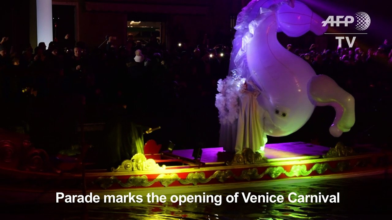 Parade marks the opening of the Venice Carnival
