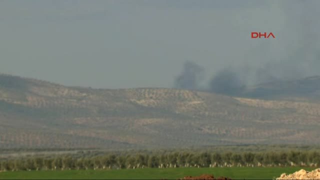 Hatay-Reyhanlı Karşısındaki Cinderes'te Terör Örgütü Mevzileri Bombalanıyor