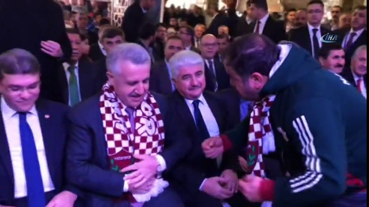 Bakan Arslan: "Burnumuzun Dibinde Terör Koridoru Oluşturulmasına Sessiz Kalacak Değiliz"