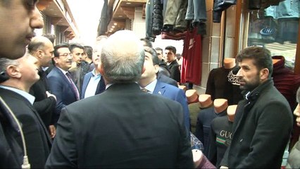 Bakan Fakıbaba, Sur esnafını ziyaret etti