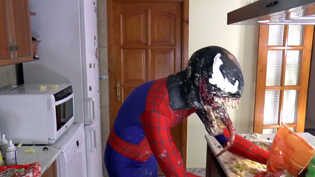 Spiderman and Spidergirl in Real Life vs Venom Crazy Eating