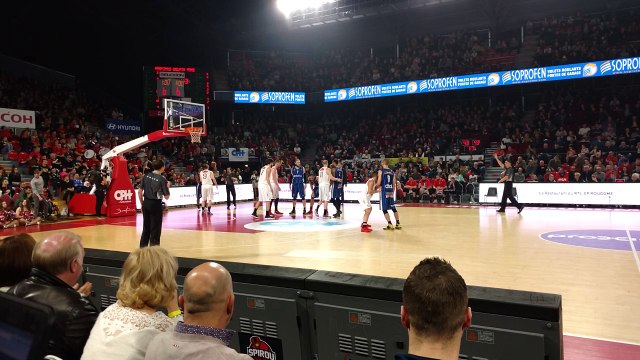 Green en action lors de la demi-finale retour de Coupe de Belgique