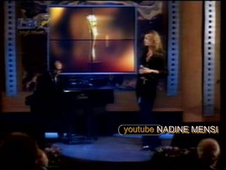 الفنان المتعدد الأداء واللغات ــ عندما يغنى باللغة الفرنسية