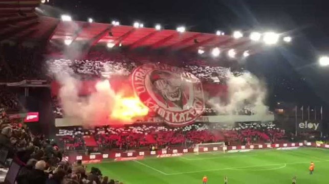 L'avant-match avec les tifos