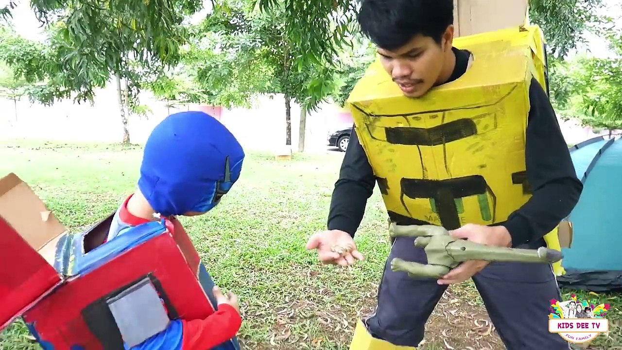 ละครสั้นทรานฟอร์เมอร์ EP.8 ออปติมัสและบัมเบิ้ลบีตามหาไดโนเสาร์