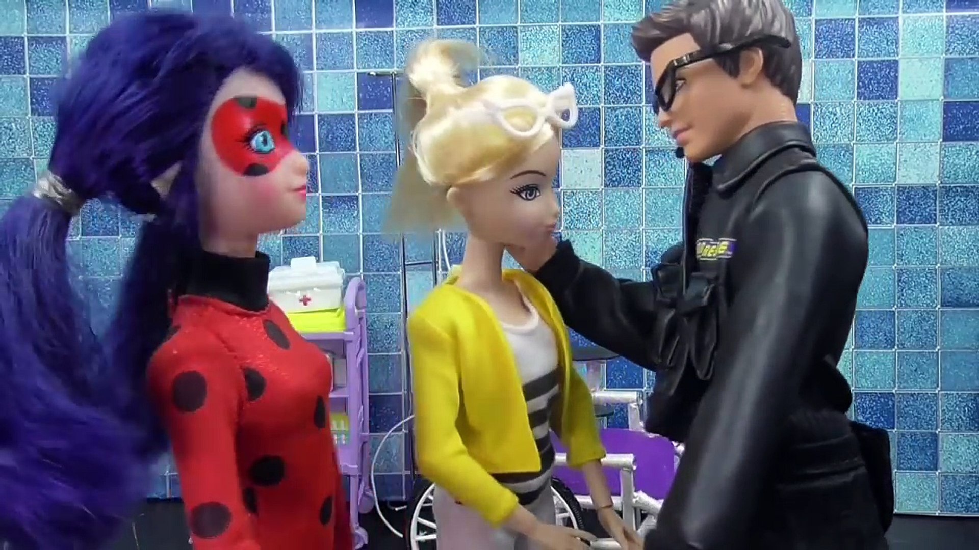 Chloe Embarazada Gemelos Y Ladybug Y Cat Noir Salvan A Su Bebe Videos Y Juguetes De Ladybug Video Dailymotion
