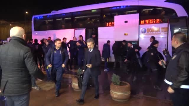 Fenerbahçe, Trabzon'dan Ayrıldı