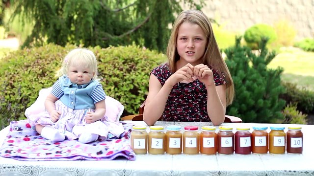 Вызов принят с реборном Дубравка! Пробуем детское питание! The Baby Food Challenge!