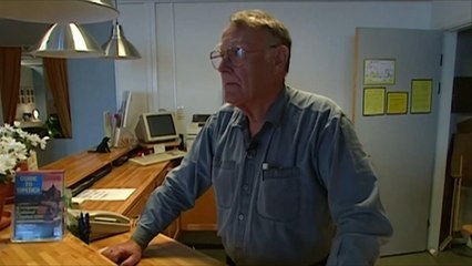 وفاة مؤسس متاجر آيكيا السويدية