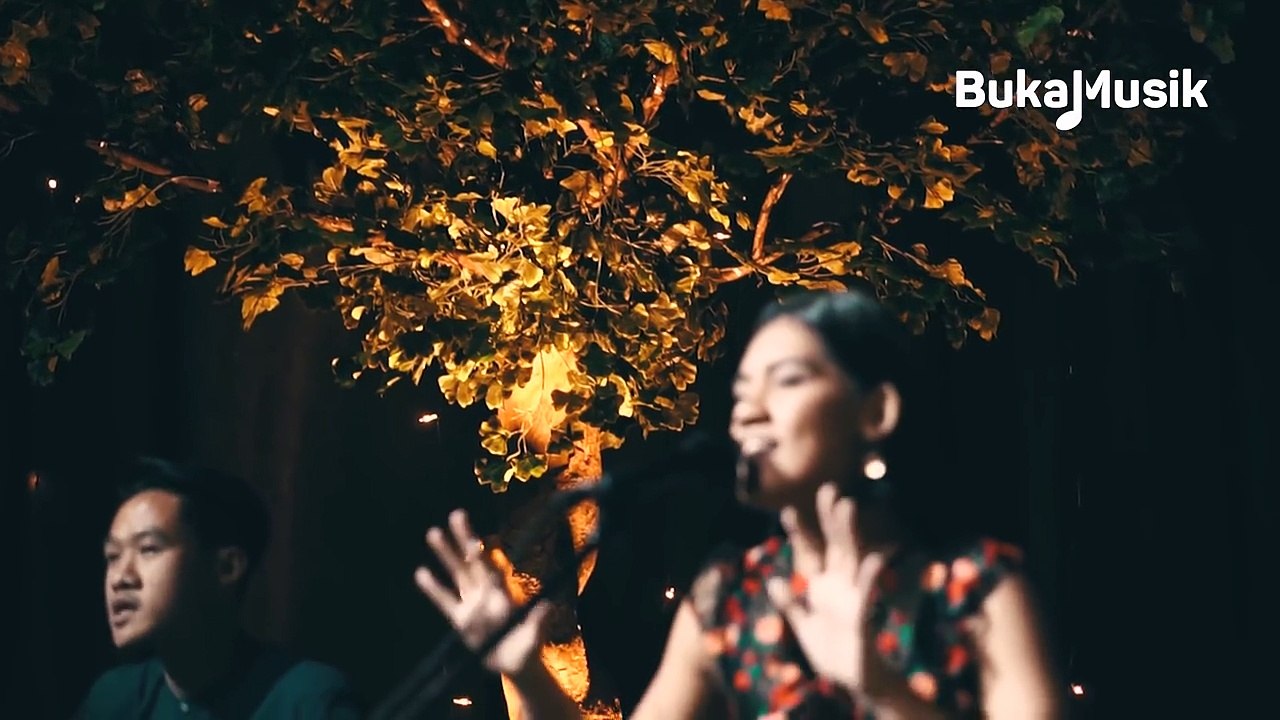 BukaMusik  Monita Tahalea - Memulai Kembali