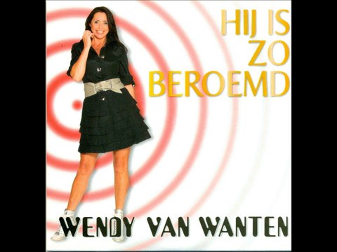 Il tape sur des bambous - Hij is zo beroemd - Wendy Van Wanten