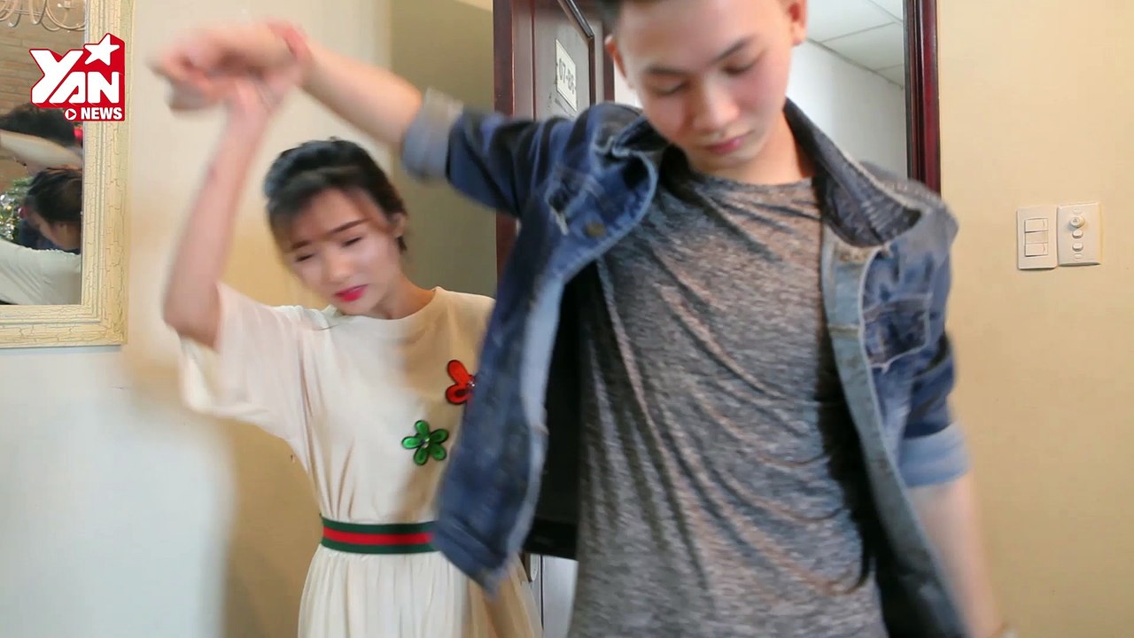 Đúng là mơ thiệt... tại chỉ có trong mơ mới gặp được bạn gái như thế này!