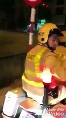 CSGT dẫn đoàn CĐV trong đêm 20/1