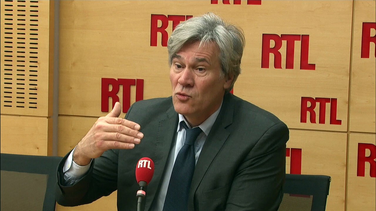 Stéphane Le Foll salue "la libération de la parole des femmes" mais craint un climat de "délation"