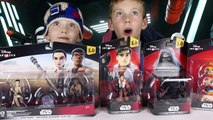 Disney Infinity 3.0 Star Wars The Force Awakens Unboxing