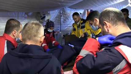 Ölüme terk edilen engelli Afrinli kadını Türk askeri kurtardı  - HATAY