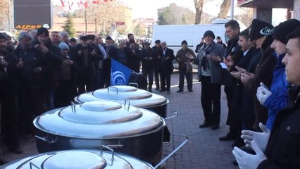 Mehmetçikler İçin Fetih Suresini Okuyup Dua Ettiler