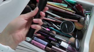 Decluttering My Makeup Brushes… 50% Gone! FionaFrills Vlogs
