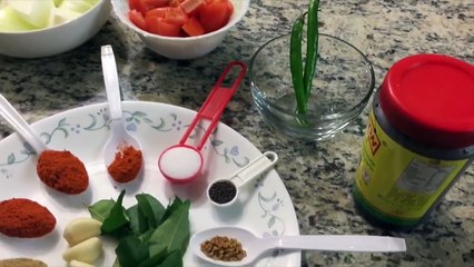 Vanjaram fish kuzhambu | Samayal Manthiram