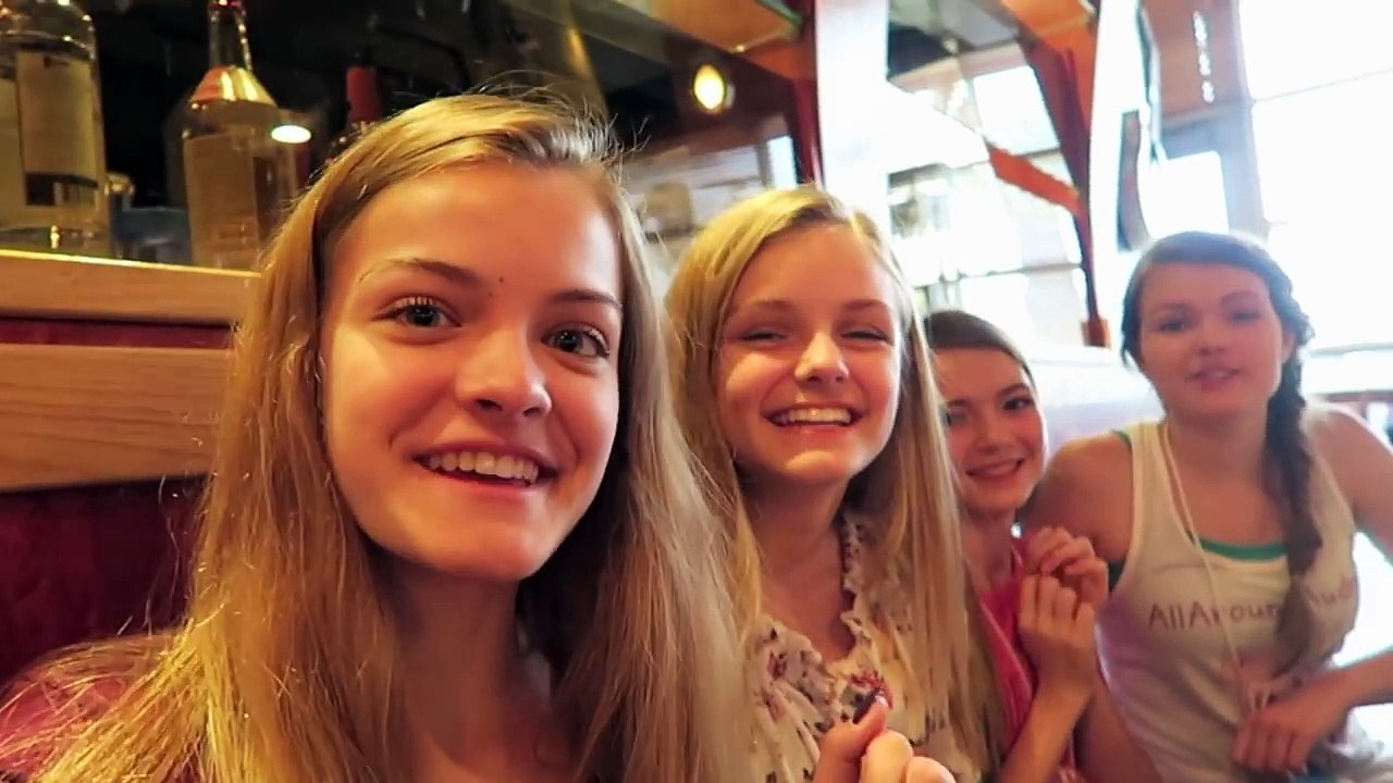 WE WENT TO CALIFORNIA! ~ 2017 Travel Vlog ~ Jacy and Kacy