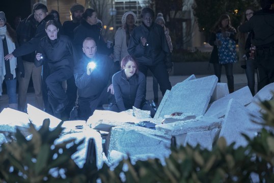 Supergirl Season 3 Episode 13 // Both Sides Now // 3x13