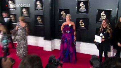 Las rosas blancas del #MeToo inundaron los Grammy