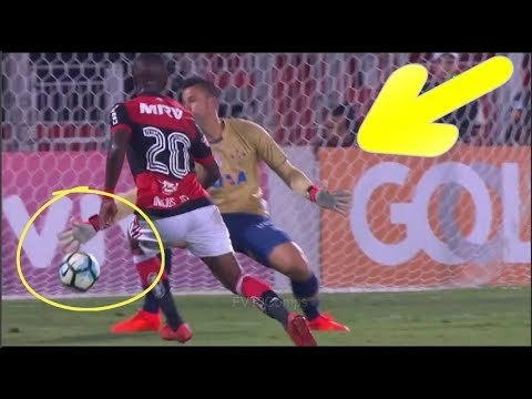 OLHA O QUE VINÍCIUS JÚNIOR FEZ CONTRA O CRUZEIRO (08/11/2017) Flamengo 2 x 0 Cruzeiro