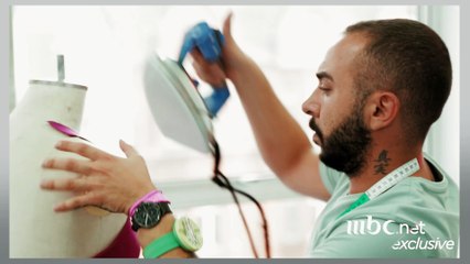 نفذ المصممون تصميماتهم في جامعة لندن للموضة، لم هذا الإختيار؟