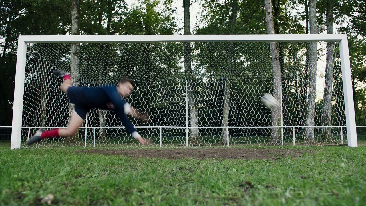Comme des garçons - avec Vanessa Guide et Max Boublil - Bande-annonce