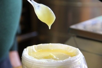 Arı Sütünün Fiyatı Cumhuriyet Altınının Tam 3 Katı