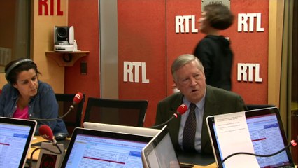 Prisons : "Premier conflit social du quinquennat", note Alain Duhamel