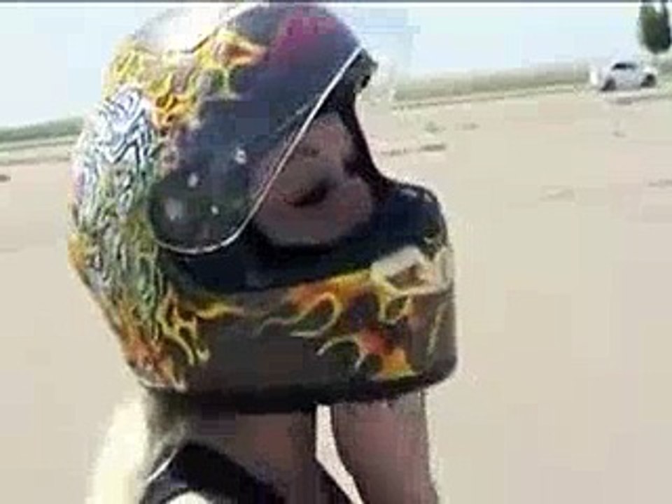 Talented Girl But(whatsappmasti.com)